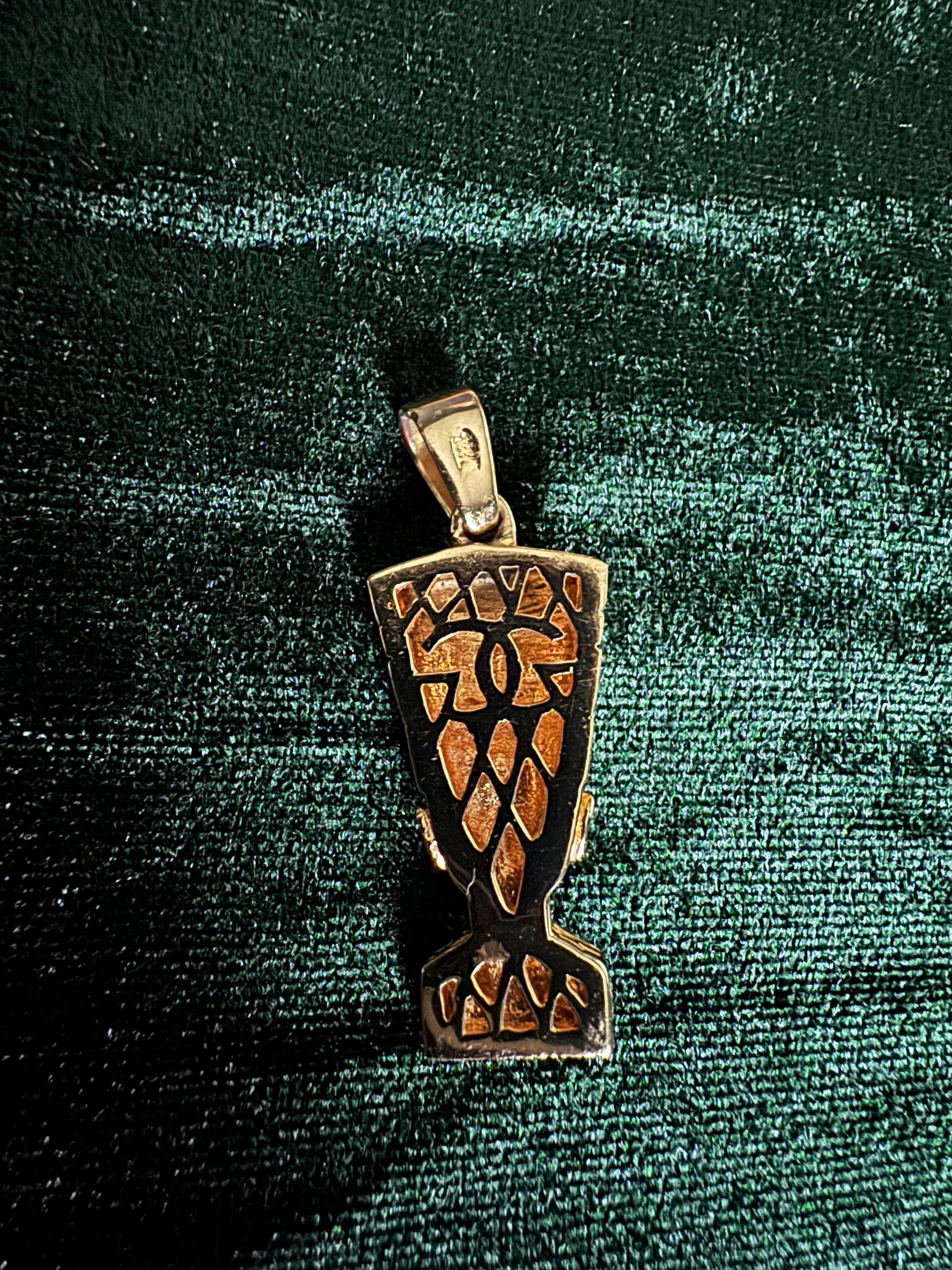 Nefertiti Gold Plated Pendant – Egyptian Queen Statement Charm – Vintage Style