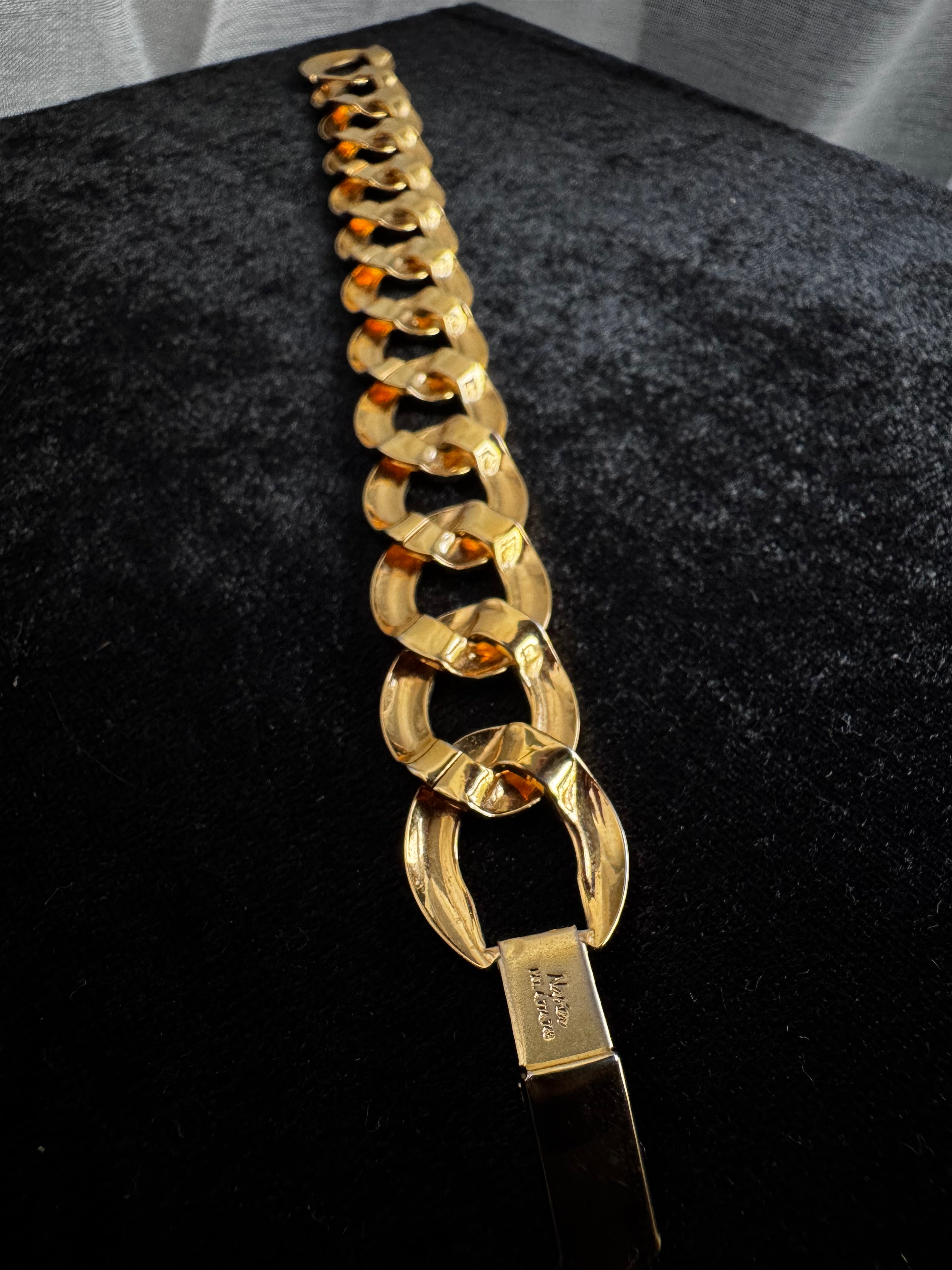 Vintage 1980s Napier Gold-Tone Chunky Curb Link Bracelet – Pat. 4774743